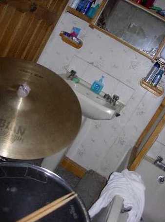 sink & drums